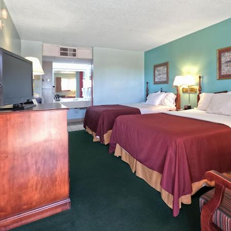 Route 66 Inn & Suites By Oyo Vega Tx מראה חיצוני תמונה