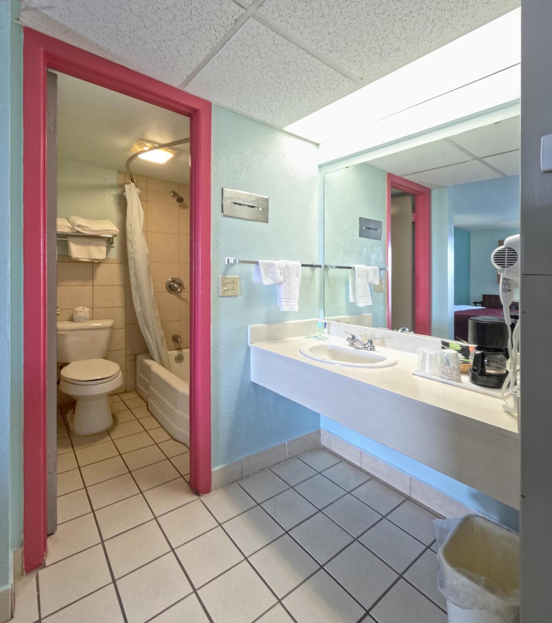 Route 66 Inn & Suites By Oyo Vega Tx מראה חיצוני תמונה